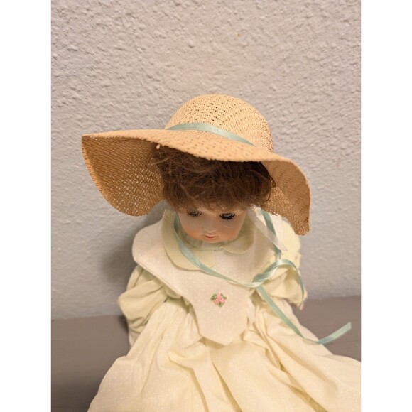 Vintage Porcelain Doll 16” Southern Belle Green Dress Straw Hat Victorian Style - Picture 9 of 10